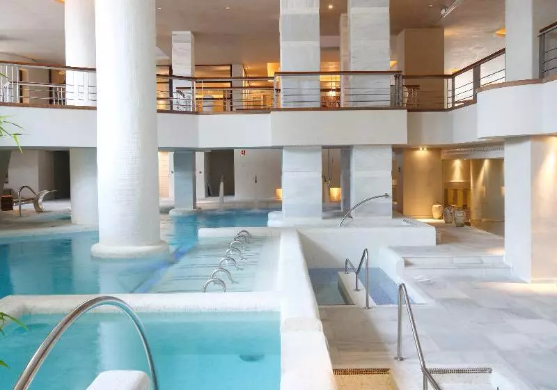 호텔 Royal Hideaway Sancti Petri