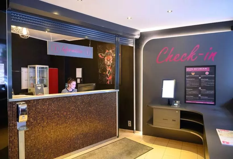 فندق Sonata City