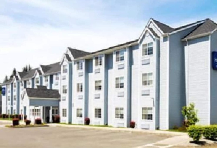 ホテル Stay Beyond Inn & Suites