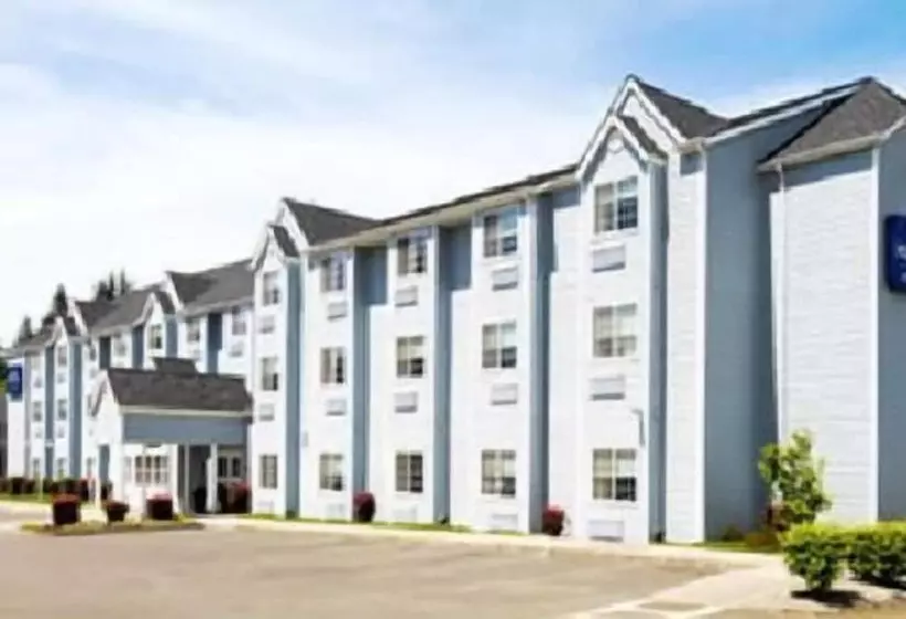 酒店 Stay Beyond Inn & Suites