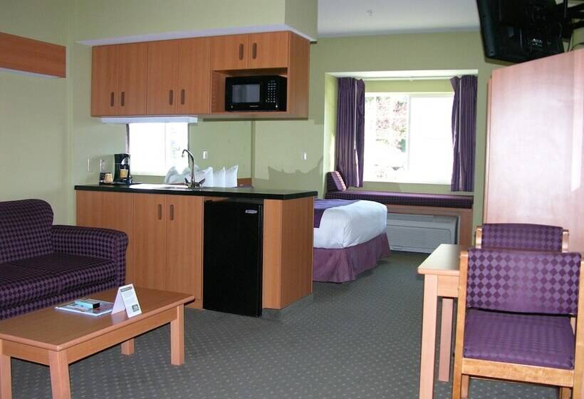 ホテル Stay Beyond Inn & Suites