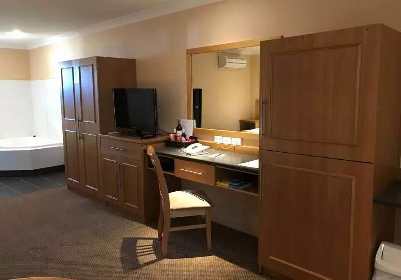 Отель Sunseeker Motor Inn