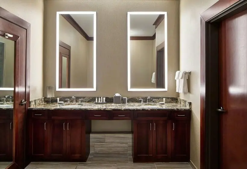 Montgomery Marriott Prattville Hotel & Conference Center at Capitol Hill