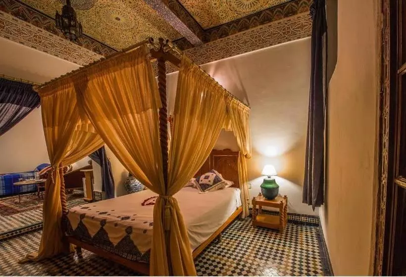 Riad Sara