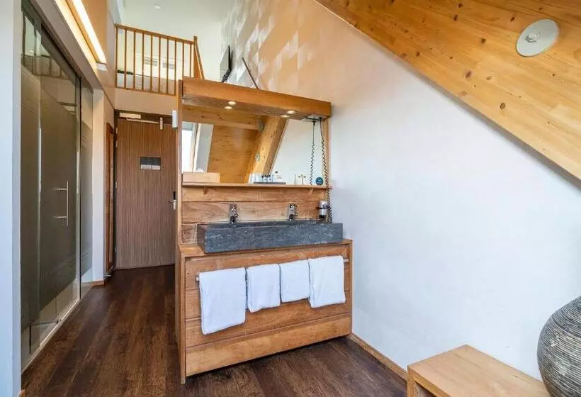 Alpine Hotel Snowworld