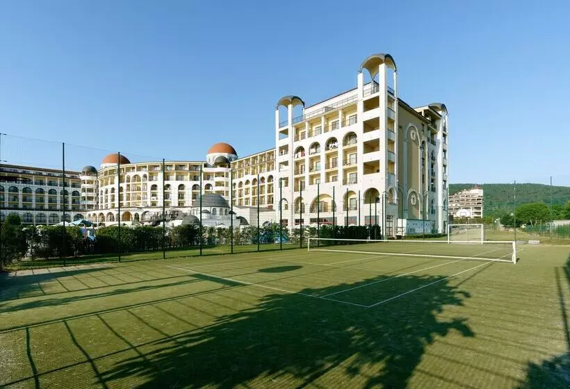 Отель Alua Helios Bay