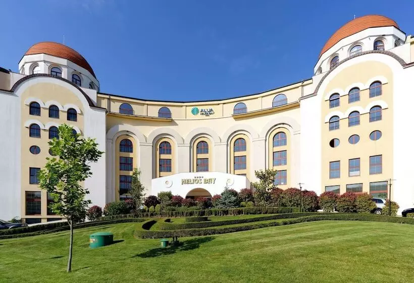 Отель Alua Helios Bay