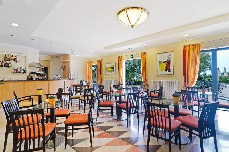 هتل Castellaro Golf Resort