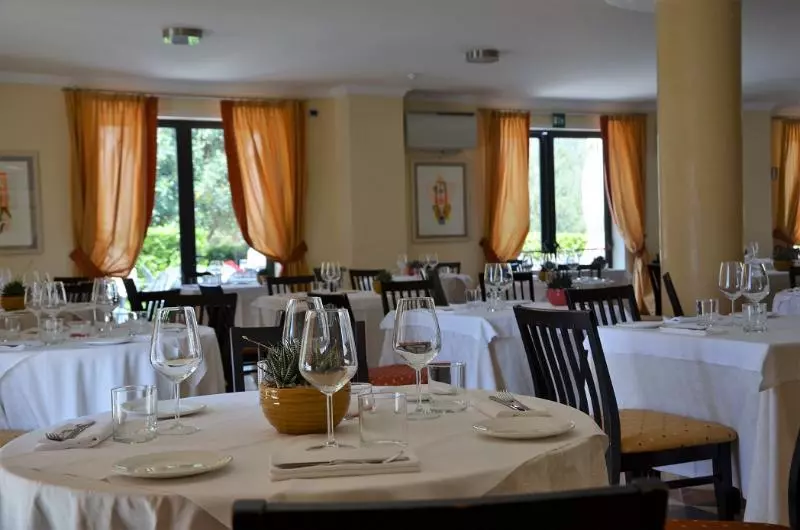 هتل Castellaro Golf Resort