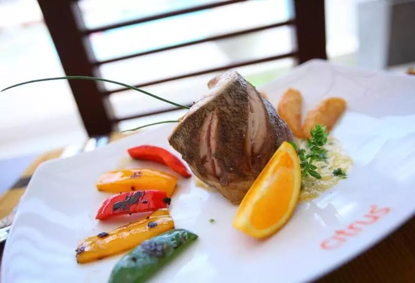 Hotel Citrus Hikkaduwa