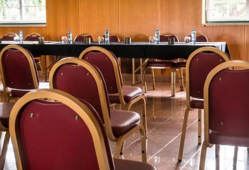 Отель Estrela Da Idanha