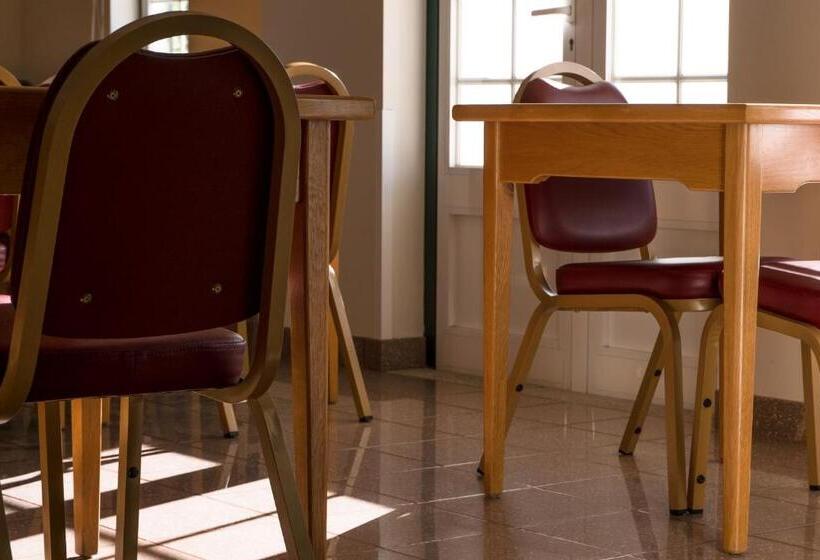 هتل Estrela Da Idanha