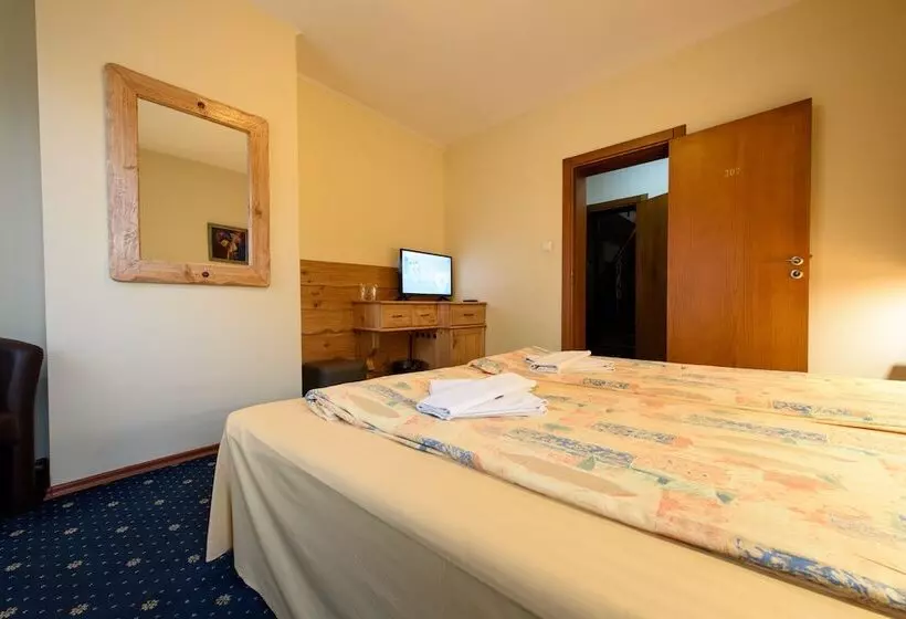 בית מלון כפרי Kap House Family