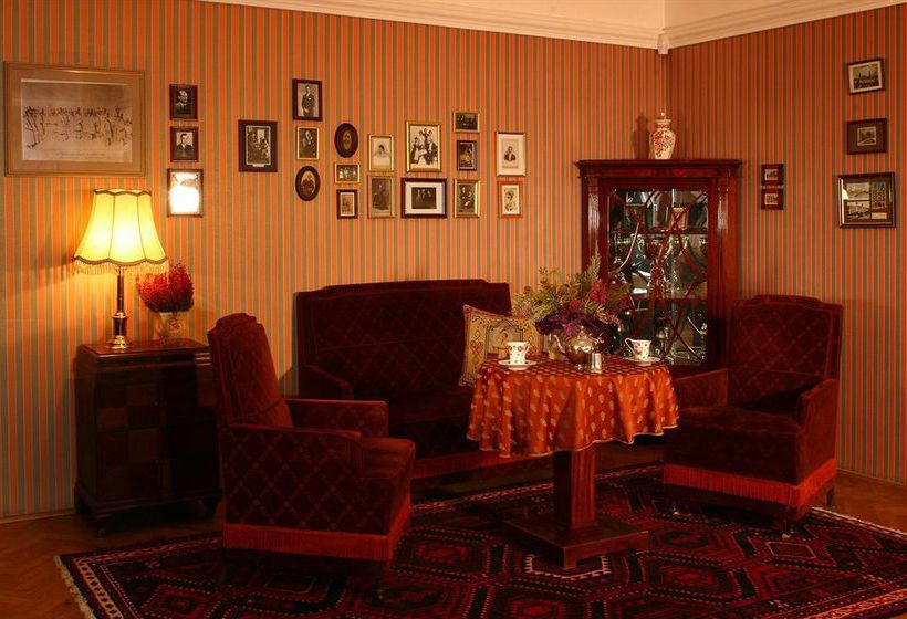 בית מלון כפרי Lezno Palace