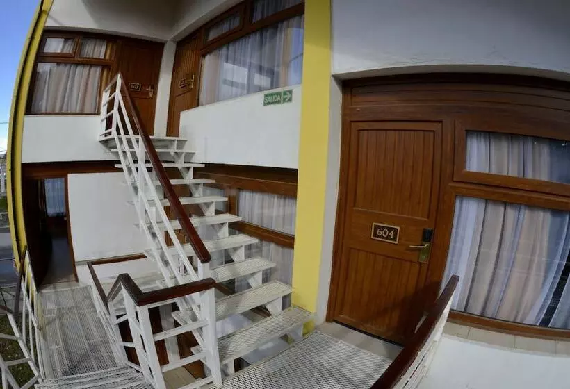 ホテル Los Naranjos