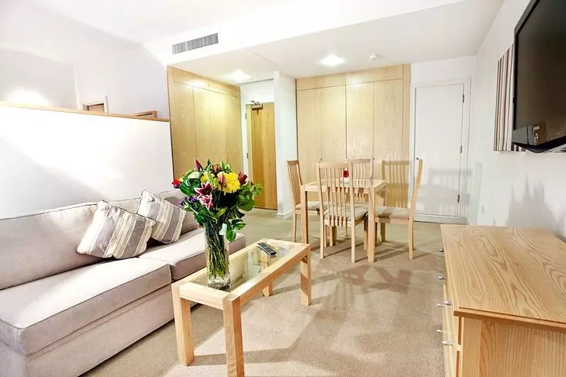 בית מלון כפרי The Cleveland