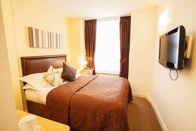 בית מלון כפרי The Cleveland