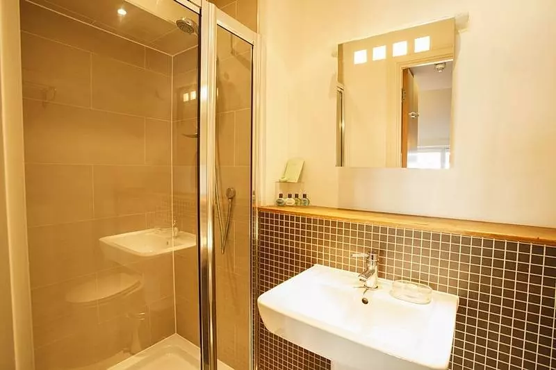 בית מלון כפרי The Cleveland