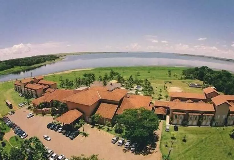 בית מלון כפרי Tietê Resort & Convention Aracatuba