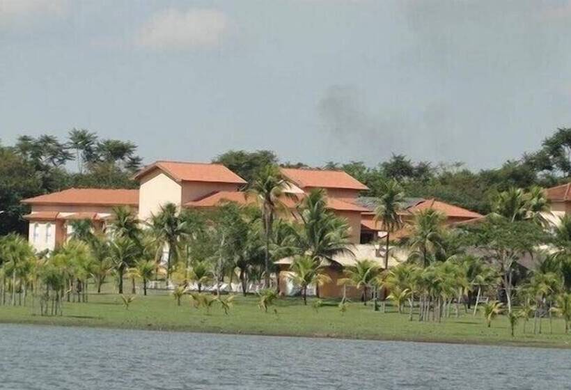 Отель Tietê Resort & Convention Aracatuba