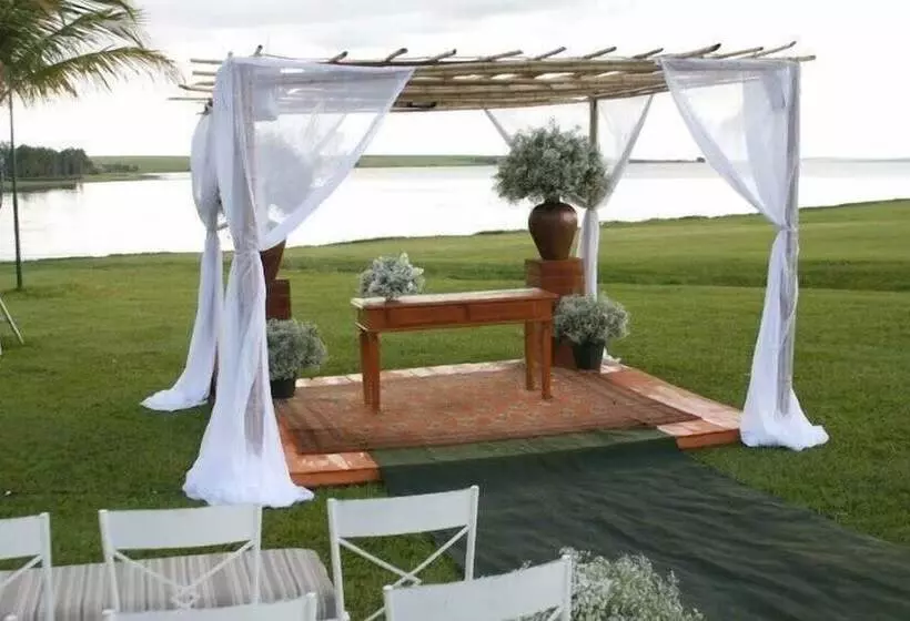 בית מלון כפרי Tietê Resort & Convention Aracatuba
