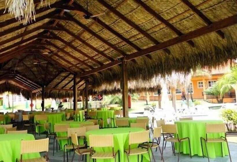 Отель Tietê Resort & Convention Aracatuba