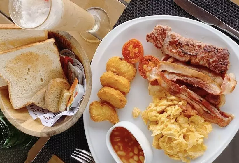 Kudo Hotel & Beach Club