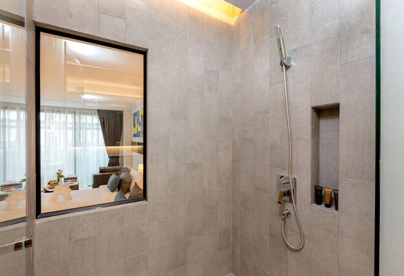 Kudo Hotel & Beach Club