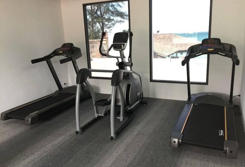 Kudo Hotel & Beach Club