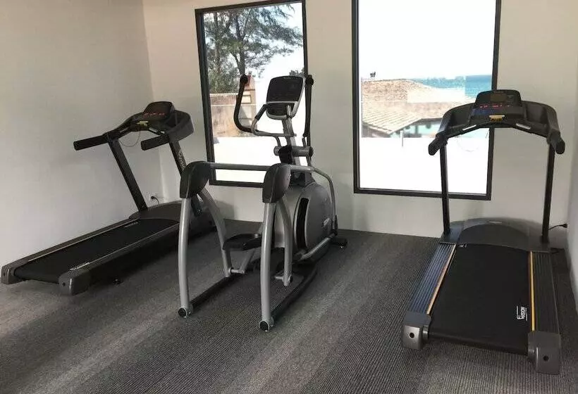 Kudo Hotel & Beach Club