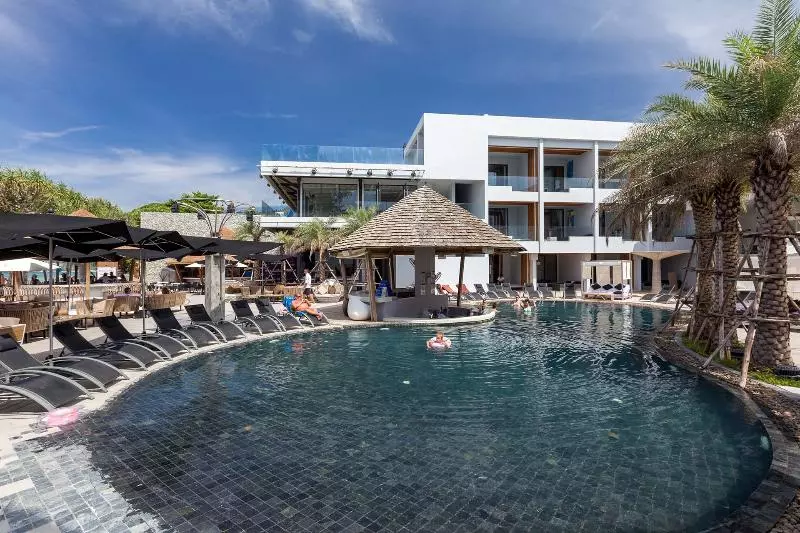 Kudo Hotel & Beach Club