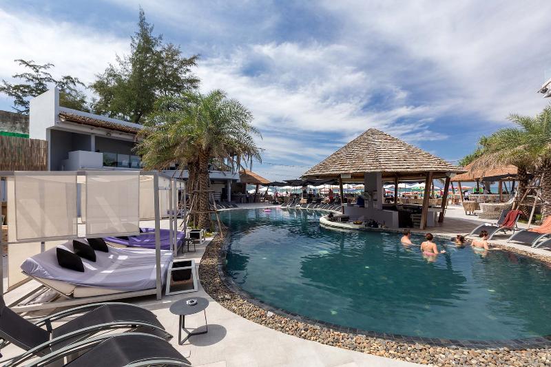 Kudo Hotel & Beach Club