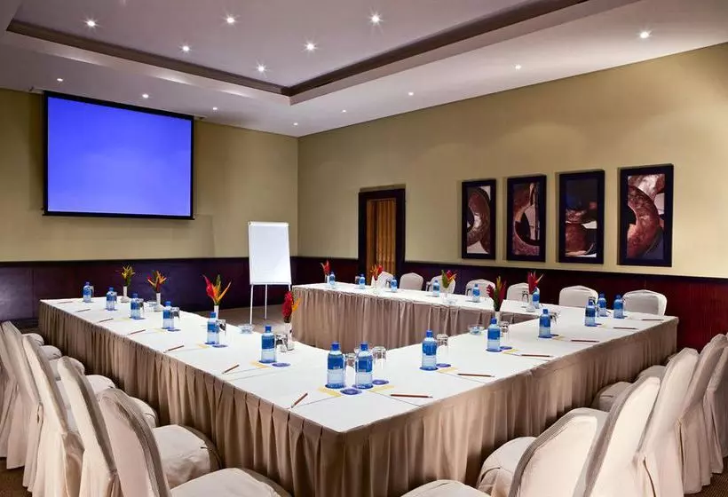 هتل Labranda Coral Beach Resort