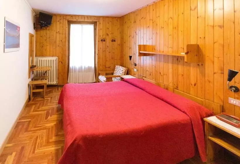 هتل Meublé Albergo Dante