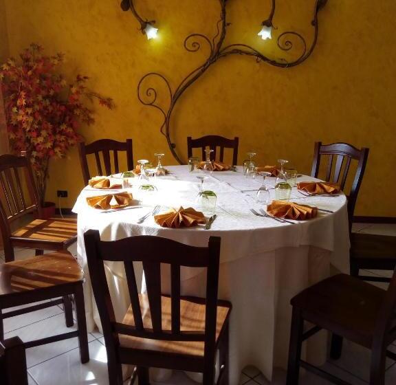 Nido Delle Rondini Hotel Ristorante Pizzeria