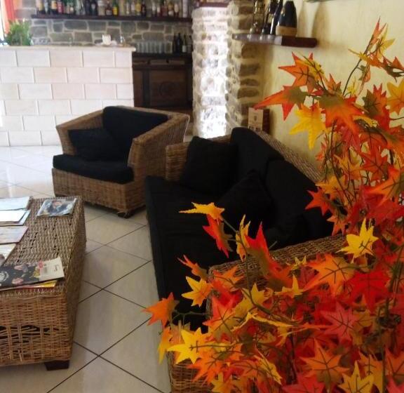 Nido Delle Rondini Hotel Ristorante Pizzeria