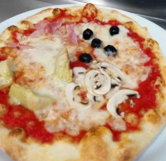 Nido Delle Rondini Hotel Ristorante Pizzeria