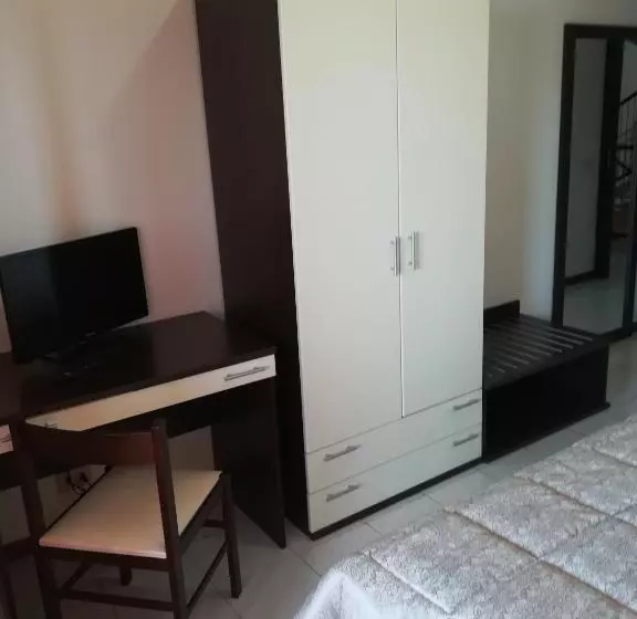 Nido Delle Rondini Hotel Ristorante Pizzeria