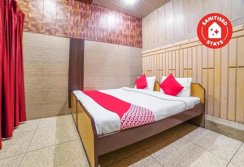 Hotelli Oyo 61031 Naini View Guest House
