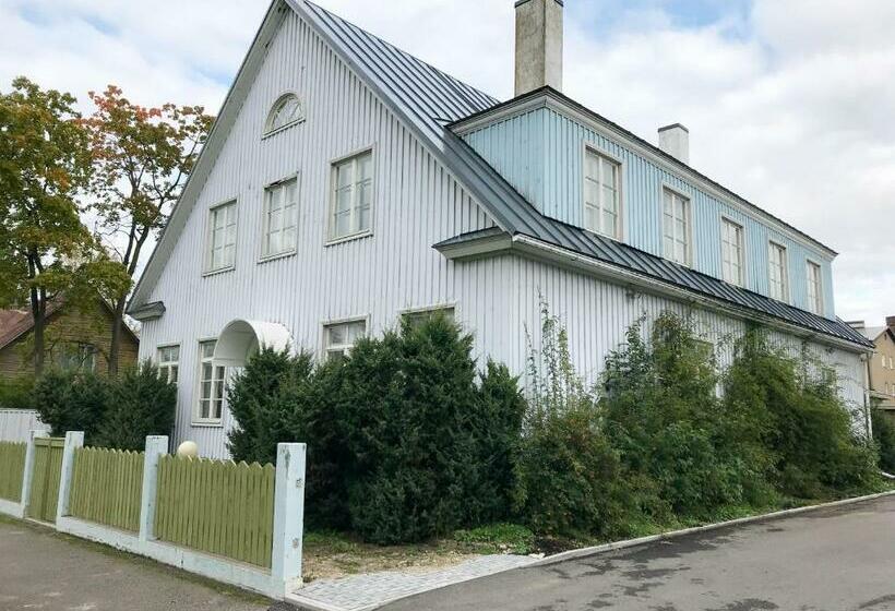 هتل Villa Wesenbergh