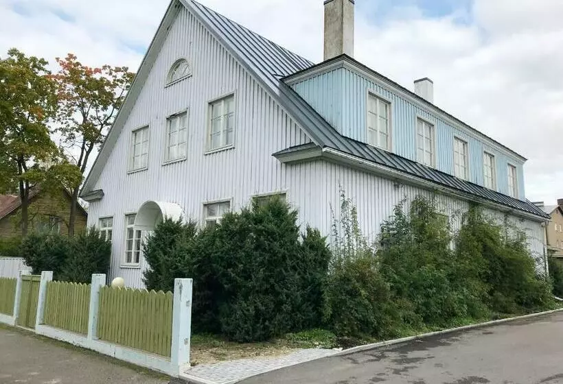 هتل Villa Wesenbergh