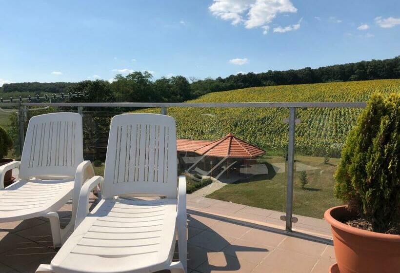 펜션 Sáppusztai Vendégház