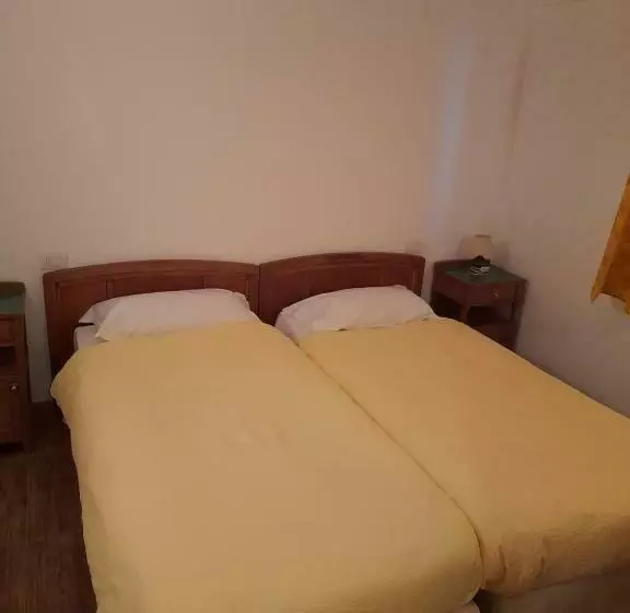 Hotelli Fattoria Meneguto Agriturismo Degasper Giorgio