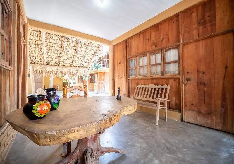 ホテル Oyo Cabañas Abril