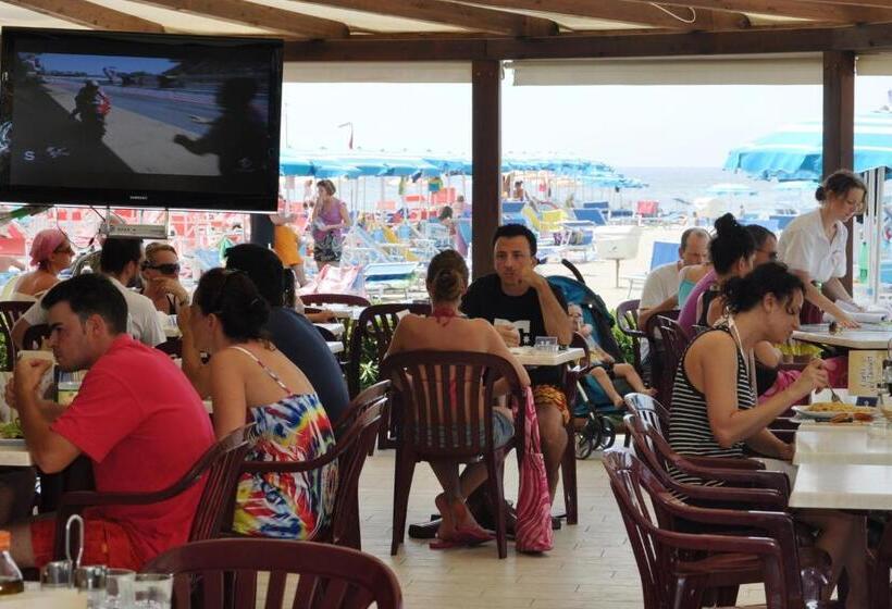 فندق Pineta Mare