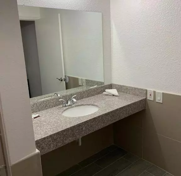 Motel 6 Branson, Mo