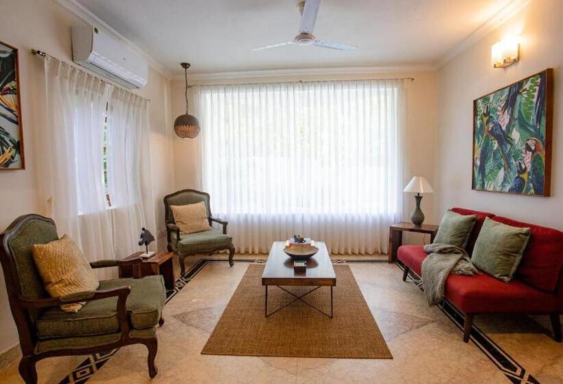 Szálloda Aguada Anchorage   The Villa Resort, Candolim