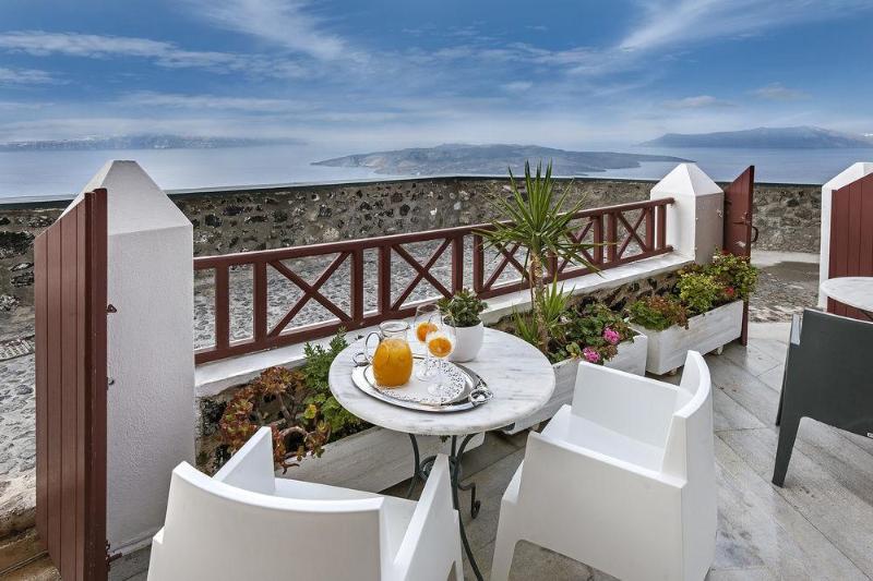 בית מלון כפרי Aigialos Luxury Traditional Settlement