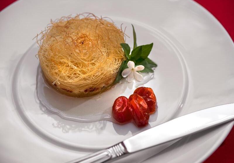 בית מלון כפרי Aigialos Luxury Traditional Settlement