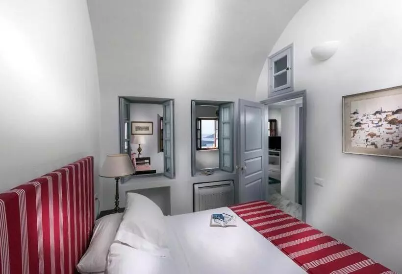 هتل Aigialos Luxury Traditional Settlement